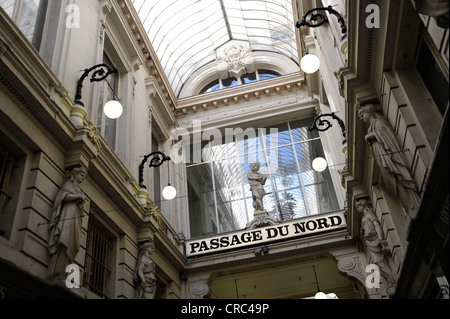 Passage du Nord, eine Einkaufspassage in der Nähe von Place de Brouckere, Stadtzentrum, Brüssel, Belgien, Benelux Stockfoto
