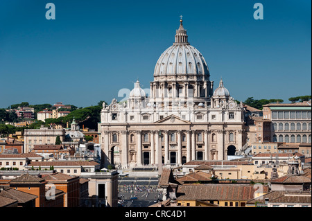 Blick von der Engelsburg in Richtung St. Peter Basilika, Rom, Italien, Europa Stockfoto
