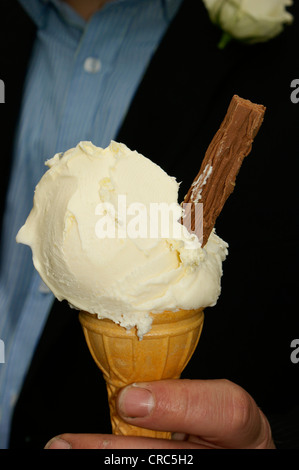 Eis mit Schokolade Flocken Stockfoto