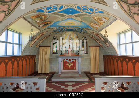 Italian Chapel verzierten Innenraum gebaut aus 2 Nissenhütten von italienischen Gefangenen des zweiten Weltkrieges auf Lamb Holm, Orkney, Schottland, UK Stockfoto