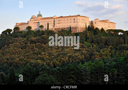 Benediktiner Abtei von Monte Cassino, Montecassino, Cassino, Lazio, Italien, Europa Stockfoto