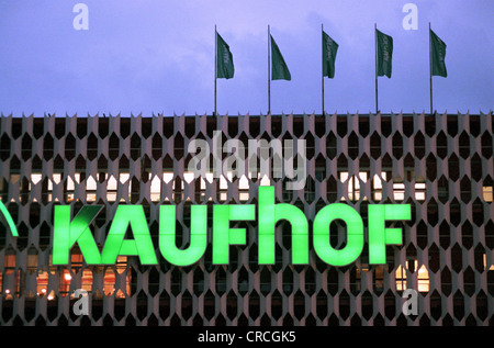 Berlin, Logo Galeria Kaufhof am Alexanderplatz Stockfoto