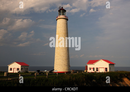 Kappe des Rosiers, Kanadas höchste Leuchtturm, Gaspésie oder Gaspé-Halbinsel, Quebec, Kanada Stockfoto