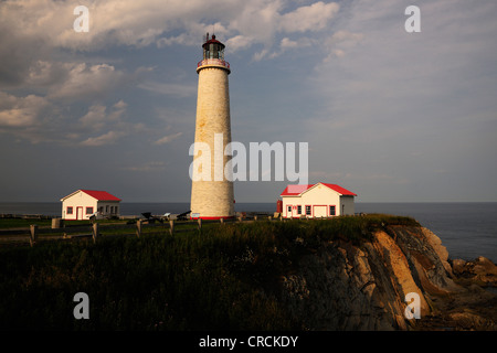 Kappe des Rosiers, Kanadas höchste Leuchtturm, Gaspésie oder Gaspé-Halbinsel, Quebec, Kanada Stockfoto