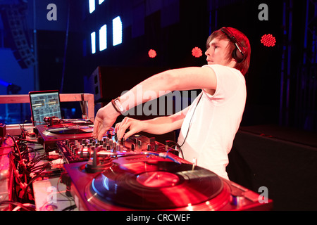 Mayday 2011 Techno-Festival, Westfalenhalle, DJ Gary Beck, Dortmund, Nordrhein-Westfalen, Deutschland, Europa Stockfoto