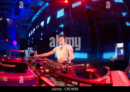 Mayday 2011 Techno-Festival, Westfalenhalle, DJ Gary Beck, Dortmund, Nordrhein-Westfalen, Deutschland, Europa Stockfoto