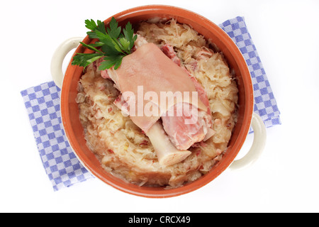 Eisbein mit sauerkraut Stockfoto