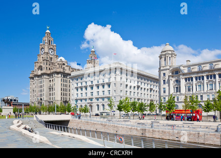 Pier Head drei Grazien Gebäude Waterfront von Liverpool Merseyside England uk Gb eu Europa Stockfoto