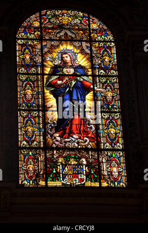 Bunte, verzierte Glasfenster in der Mezquita, Moschee, Kathedrale von Cordoba, Cordoba, Andalusien, Spanien, euroe Stockfoto