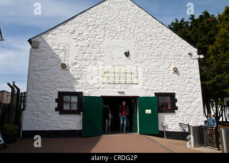 Bushmills Distillery Besucherzentrum Stockfoto