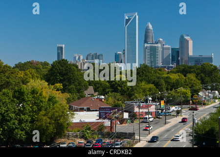 Skyline von Charlotte, North Carolina größte Stadt und die zweitgrößte Banken- und Finanzzentrum in den USA, Charlotte Stockfoto