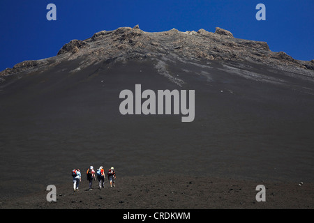 Wandern am Fuße des Pico de Fogo, Cap Verde Inseln, Cabo Verde, Fogo Stockfoto