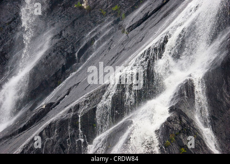 Wasserfall, Irland, Kerrysdale, Gleninchaquin Park Stockfoto