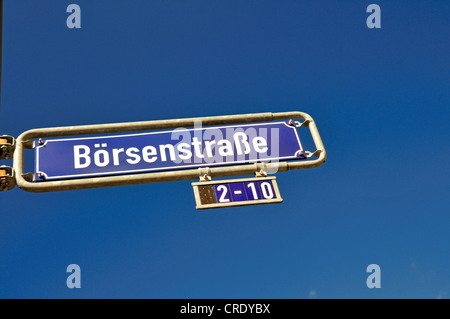 Börsenstraße Straße, Straßenschild vor blauem Himmel, Bankenviertel, Frankfurt, Hessen, Deutschland, Europa Stockfoto