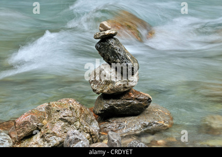 Cairn von Steinen, Oytal Tal, Allgäu, Bayern, Deutschland, Europa, PublicGround Stockfoto
