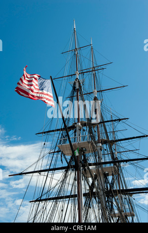 Museum Schiff, USS Constitution, Masten, Takelage und nationalen Flagge, Fregatte der US Navy, Charlestown Navy Yard, Freedom Trail Stockfoto