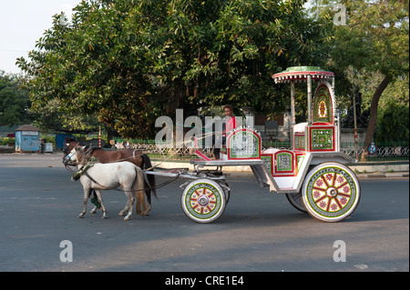 Silber verziert Pferdekutsche, Calcutta, Kolkata, Westbengalen, Indien, Südasien, Asien Stockfoto