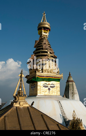 Tibetischen Buddhismus, Hinduismus, Swayambhunath Tempel, Golden Tower, die Augen des Buddha, Kathmandu, Kathmandu-Tal, Nepal, Asien Stockfoto