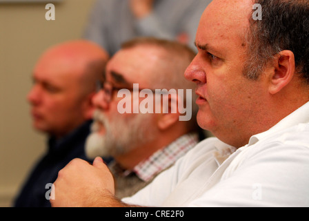 Gruppentherapie-Sitzung von Ex-Militär Service-Personal, UK besucht. Stockfoto