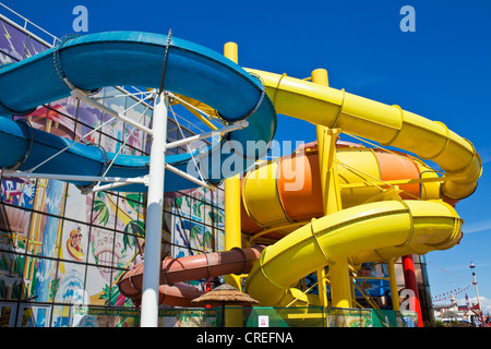 Blackpool Großbritannien Blackpool Sandcastle Waterpark in South Beach South Shore Promenade von Blackpool Lancashire England UK GB Europa Stockfoto