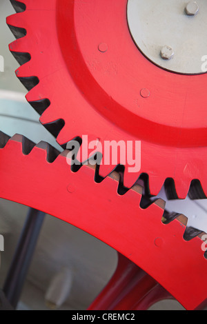 Detailansicht der riesige Zahnräder von der Zug-Motor Stockfoto