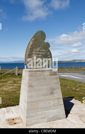 Memorial Skulptur zu den Männern, die starben, Bau von Churchill Barrieren kleinen Inseln auf Lamm Holm Insel Orkney Inseln Schottland Großbritannien zu verbinden Stockfoto