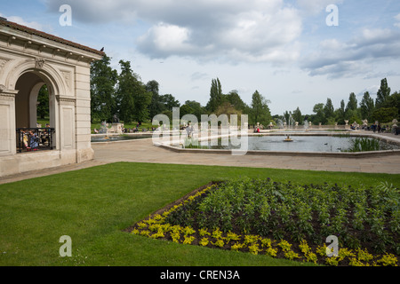 Die italienischen Gärten in Kensington Gardens, Lancaster Gate, London, England. Stockfoto