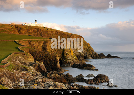 Sumburgh Head Leuchtturm bei Sonnenuntergang, Shetland Stockfoto