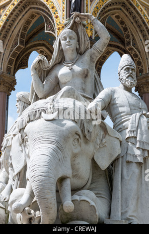 Asien-Gruppe von Skulpturen am Albert Memorial, London, England. Stockfoto