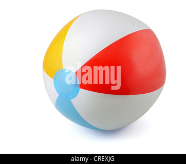 Aufblasbare PVC-Beach-Ball, die isoliert auf weiss Stockfoto