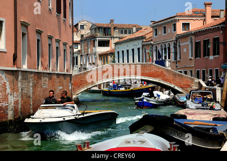 Venezianischen Kanal im Dorsoduro-Viertel von Venedig Stockfoto