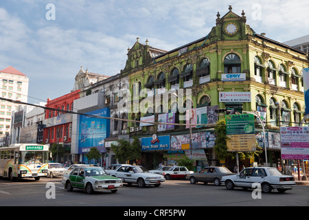 Myanmar, Burma, Yangon. Pansodan Straße. Stockfoto