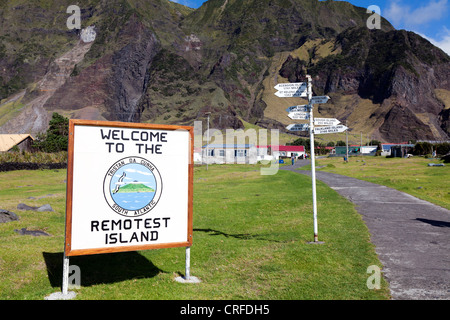 Melden Sie auf Tristan Da Cunha: "Welcome to Remotest Insel" Stockfoto