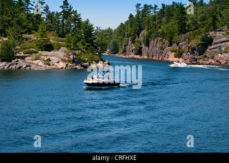 Bootfahren an der Georgian Bay in Ontario Stockfoto