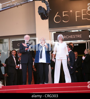 Georges Lautner (Mitte) bei The Paperboy Gala Screening roten Teppich bei der 65. Filmfestspiele Cannes Frankreich. Donnerstag, 24. Mai 20 Stockfoto