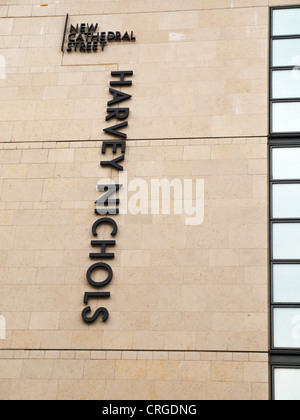 Harvey Nichols in der New Cathedral Street Manchester UK Stockfoto