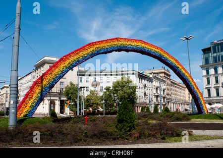 Regenbogen - eine interaktive öffentliche Installation konzipiert von Julita Wójcik, Warschau, Polen Stockfoto