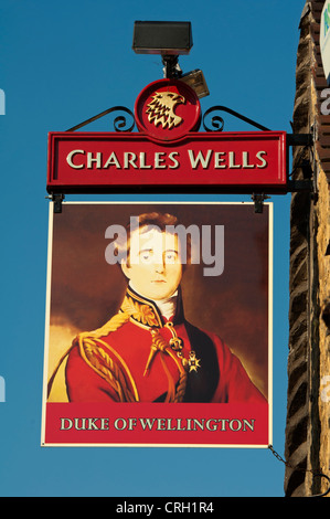 Herzog von Wellington Pub Schilder, Bourton-on-the-Water, Gloucestershire, UK Stockfoto