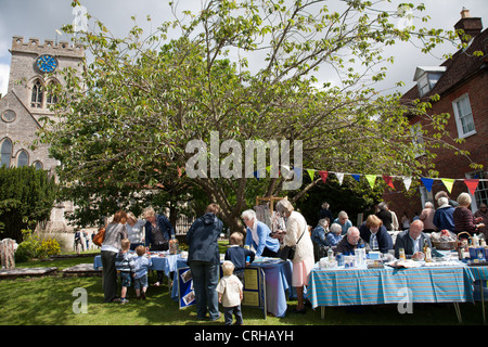 Fete in Ringwood Pfarrkirche St. Peter und St. Paul. Stockfoto