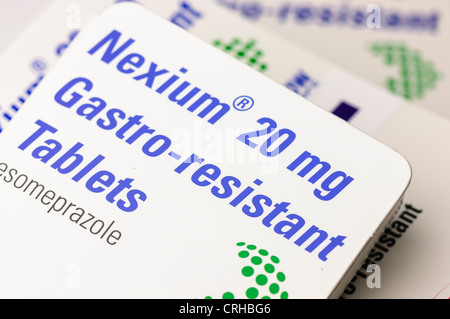 Nexium (Esomeprazol) Tabletten zur Behandlung von überschüssige Magensäure und Geschwüre Stockfoto