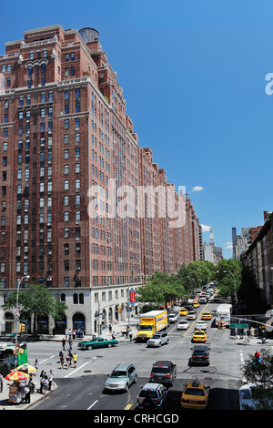 NEW YORK CITY, USA - 15.Juni: Massive London Terrassenwohnungen Gebäude in Chelsea. 15. Juni 2012 in New York City, USA Stockfoto