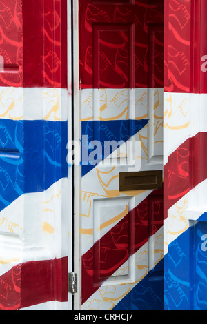 Union Jack-Shop-Fassade. Oliver Sweeney-Schuh-Shop. King Street, Covent Garden, London, England Stockfoto