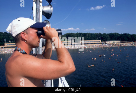 Berlin, Deutschland, Rettungsschwimmer am Strand Wannsee Stockfoto