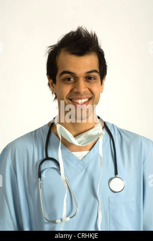 Chirurgen tragen von Schutzkleidung. Stockfoto