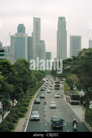 Ansicht des Nicoll Highway Buerotuermen im Hintergrund, Singapur Stockfoto