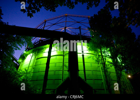beleuchtete Landschaft Parken Duisburg Nord, Deutschland, Nordrhein-Westfalen, Ruhrgebiet, Duisburg Stockfoto