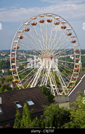 Kirmes mit Ferri Rad, Gevelsberg, Ruhrgebiet, Nordrhein-Westfalen, Deutschland Stockfoto