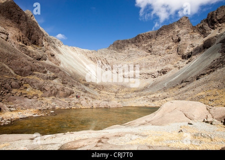 Coire Lagan unter Sgurr Dearg in Cuillin Berge, Isle Of Skye, Schottland, Großbritannien. Stockfoto