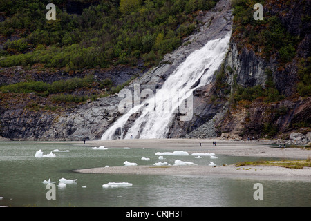 Nugget-Wasserfälle in der Nähe von Mendenhall-Gletscher. Juneau, Alaska Stockfoto