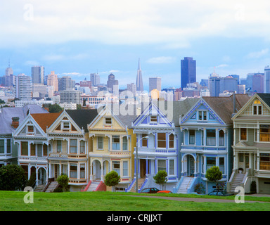 Viktorianische Häuser sind typisch für San Francisco funky und elegant Ruf. Stockfoto